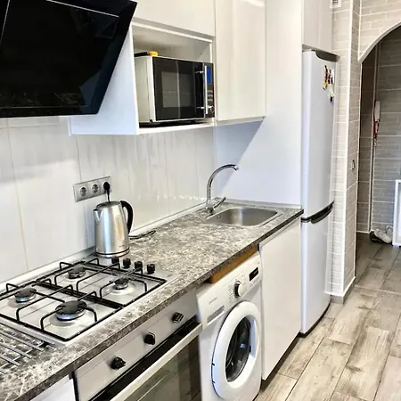 Shared Apartment! Piso Compartido! общая квартира! * Sevilla