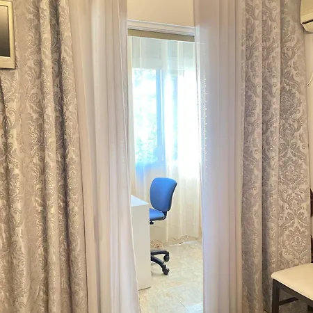 Shared Apartment! Piso Compartido! общая квартира! Rum i privatbostad